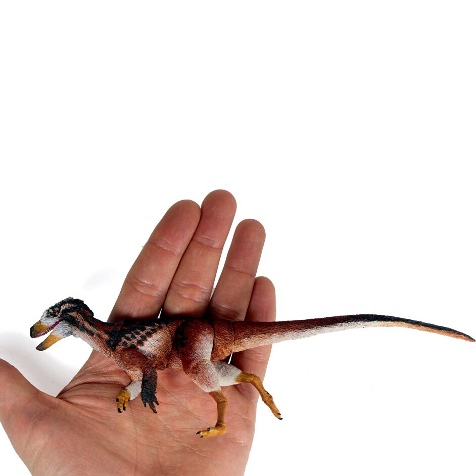 Beasts of the Mesozoic 1/18th Eotyrannus lengi